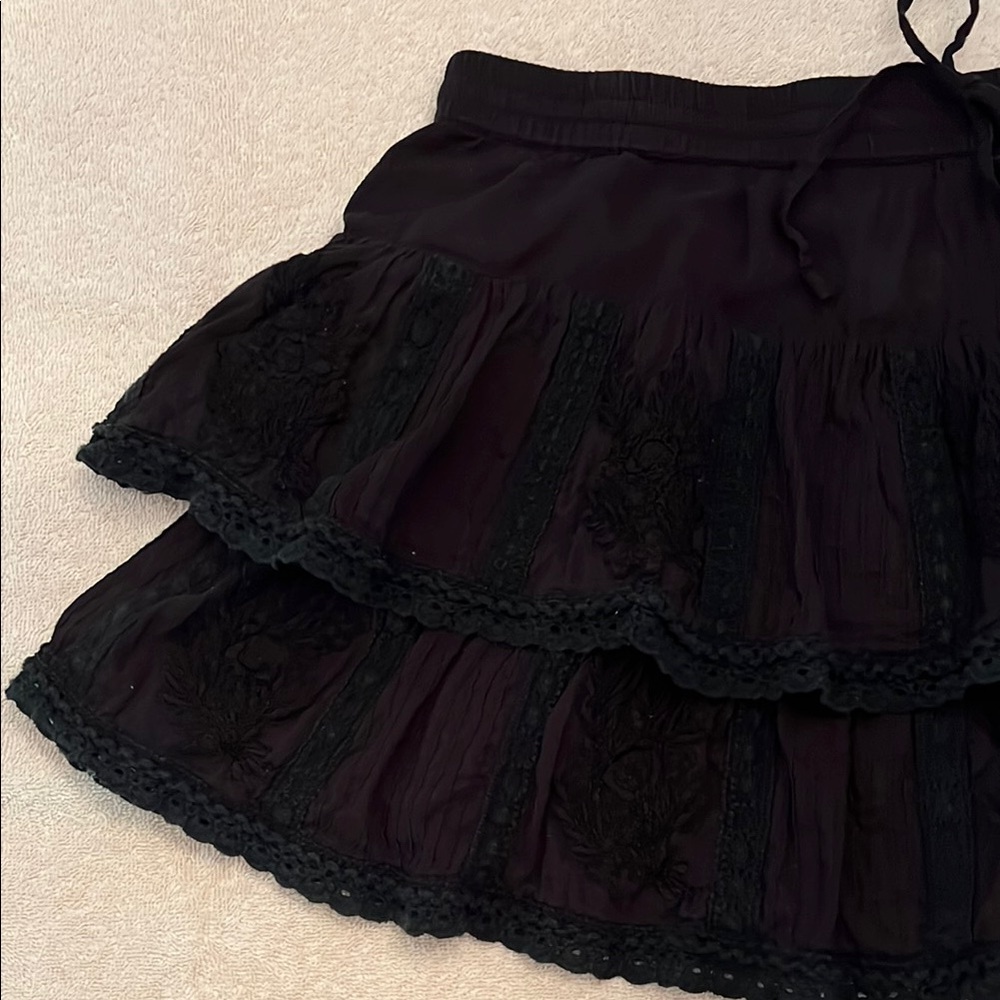 Muche & Muchette Elegant Black Tiered Skirt - Picture 2 of 6